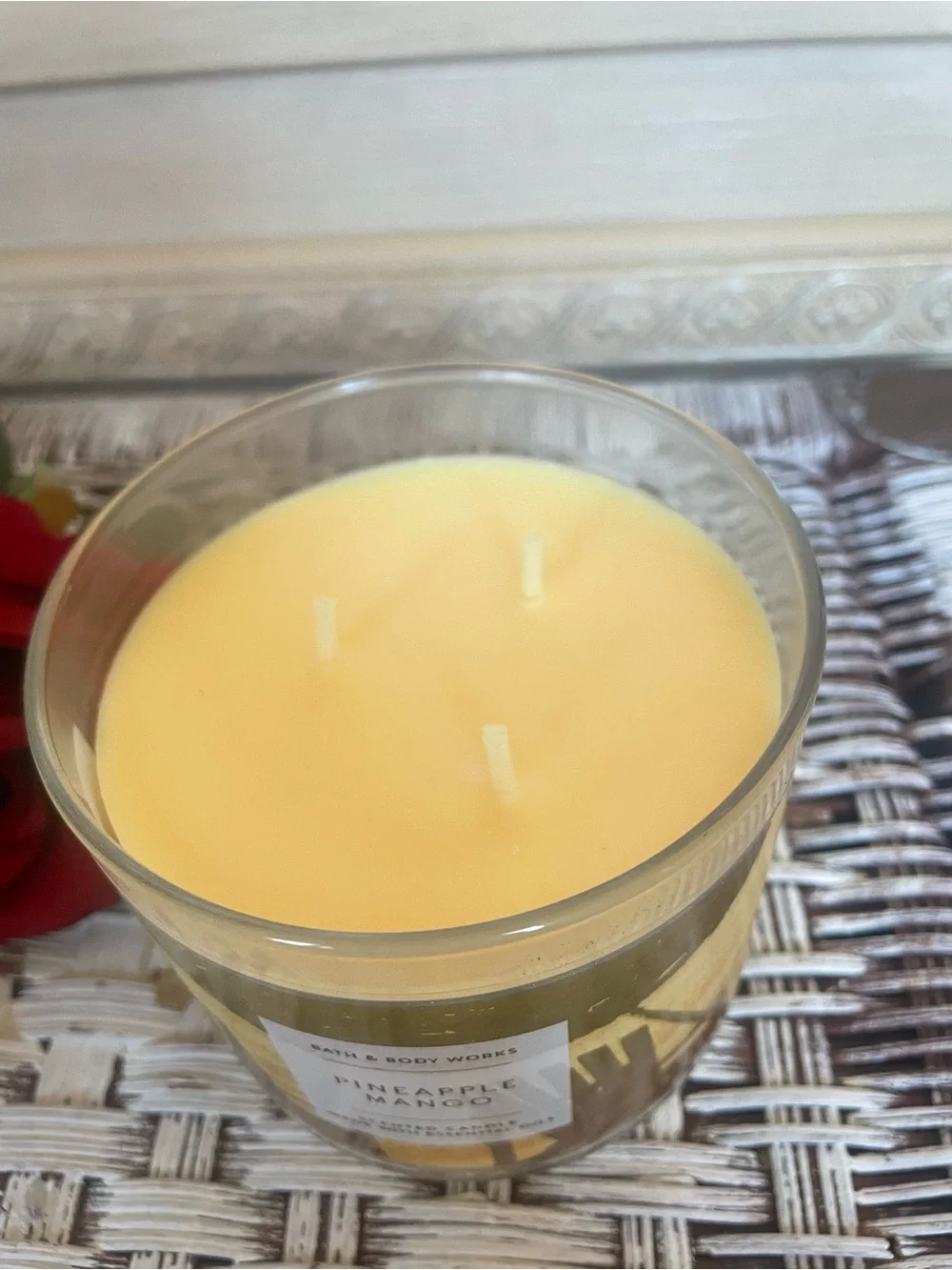 New Bath & Body Works “pineapple Mango” 3-wick Candle - Picture 3 of 4